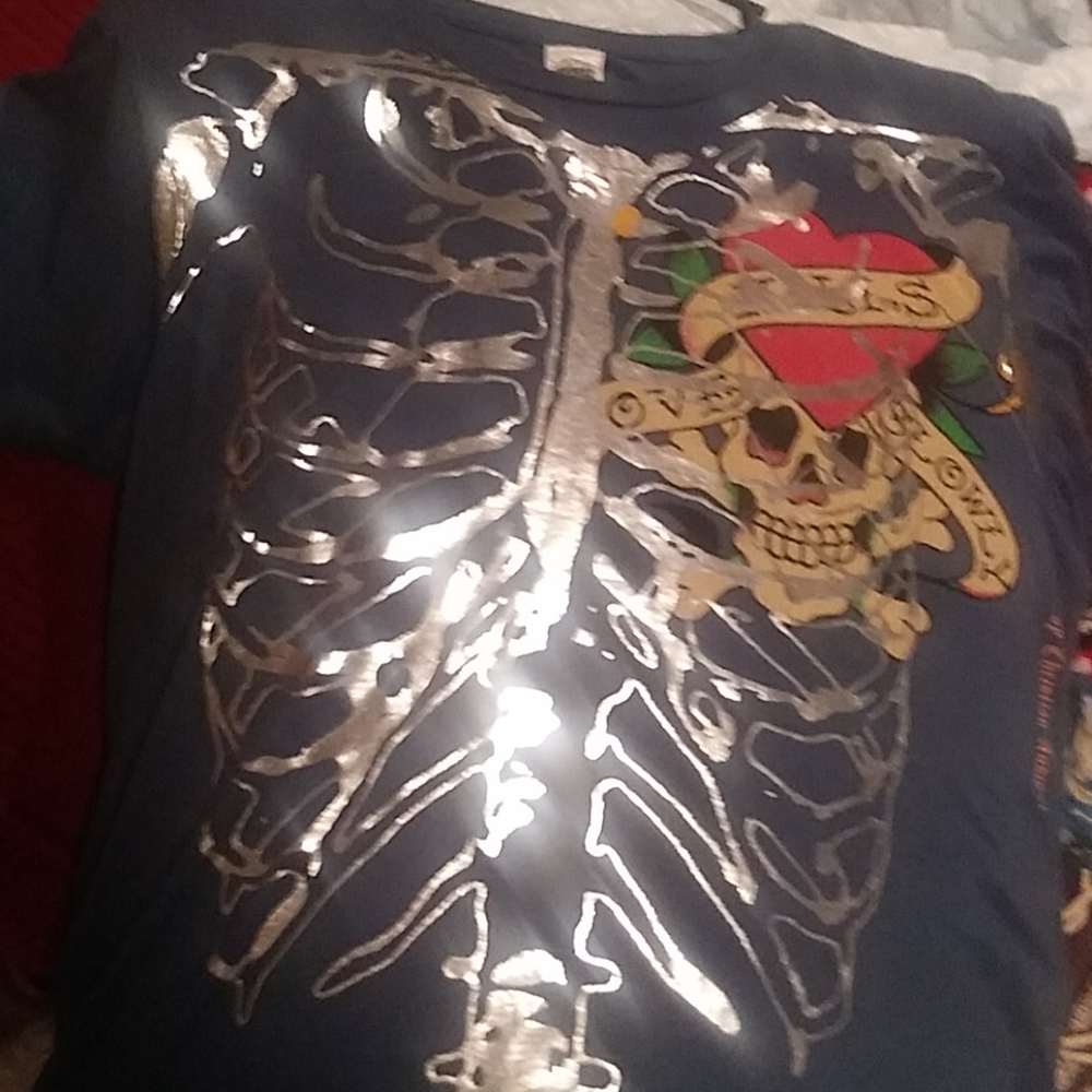 Ed Hardy rib cage Love kills slowly skull t-shirt